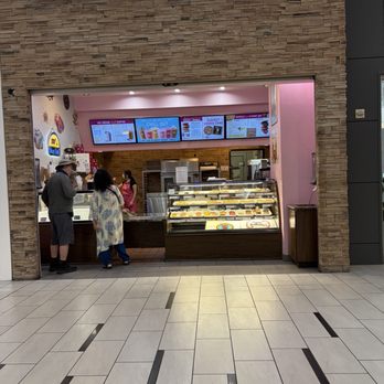 Miracle Mile Shops - Great American Cookies shop - Shopping Centers Near Me - Las Vegas, Nevada Miracle Mile Shops - Great American Cookies shop - Shopping Centers Near Me - Las Vegas, Nevada
