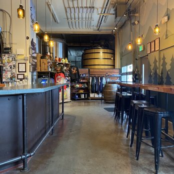 Double Shovel Cider - Cideries Near Me - Anchorage, Alaska