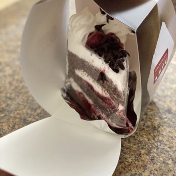 85°C Bakery Cafe-Irvine - German chocolate cake - Coffee & Tea Near Me - Irvine, California 85°C Bakery Cafe-Irvine - German chocolate cake - Coffee & Tea Near Me - Irvine, California