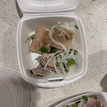 Pho Tasty - 9. Pho with Rare Steak & Tendon - Vietnamese Near Me - Artesia, California Pho Tasty - 9. Pho with Rare Steak & Tendon - Vietnamese Near Me - Artesia, California