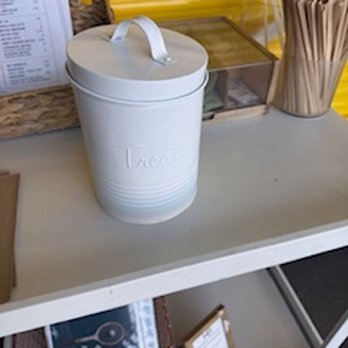 Farm Cup Coffee - Coffee & Tea Near Me - West Hollywood, California Farm Cup Coffee - Coffee & Tea Near Me - West Hollywood, California