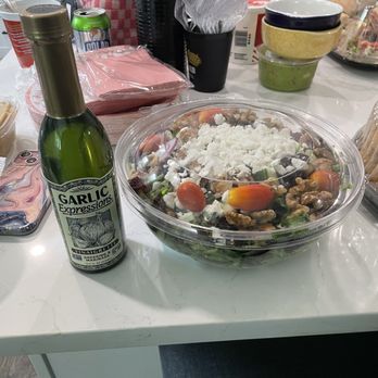 Stew Leonard's Wine & Spirits - Walnut and Goat Cheese Salad - Beer, Wine & Spirits Near Me - Danbury, Connecticut Stew Leonard's Wine & Spirits - Walnut and Goat Cheese Salad - Beer, Wine & Spirits Near Me - Danbury, Connecticut