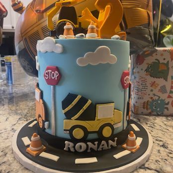 Sady's Cakes - Custom Cakes Near Me - Glendale, Arizona Sady's Cakes - Custom Cakes Near Me - Glendale, Arizona