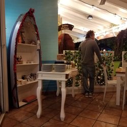 O'Sole Mio - The owner