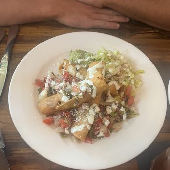 Bitter End - appetizer - Bars Near Me - Wells, Maine