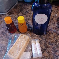 Oak Hollow Acres - Honey, homemade goat milk products.