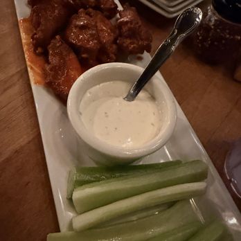 Lou Malnati's Pizzeria - Bone in Wings - Pizza Near Me - Chicago, Illinois