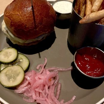 Eldr+Rime - Truffle Butter Burger - New American Near Me - Wauwatosa, Wisconsin Eldr+Rime - Truffle Butter Burger - New American Near Me - Wauwatosa, Wisconsin