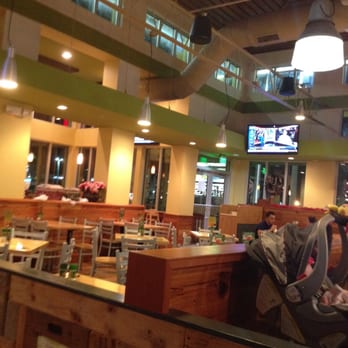 PDQ Chicken - Dinning room - Sandwiches Near Me - West Palm Beach, Florida PDQ Chicken - Dinning room - Sandwiches Near Me - West Palm Beach, Florida
