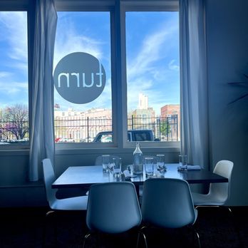 Turn Restaurant - Breakfast & Brunch Near Me - St. Louis, Missouri