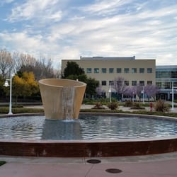 FIT @ PRC - Fountain outside the gym