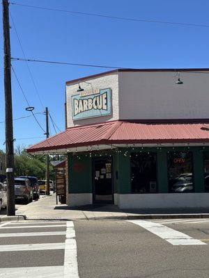 Riverport Barbecue by null