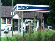 Marathon Food Mart Logo