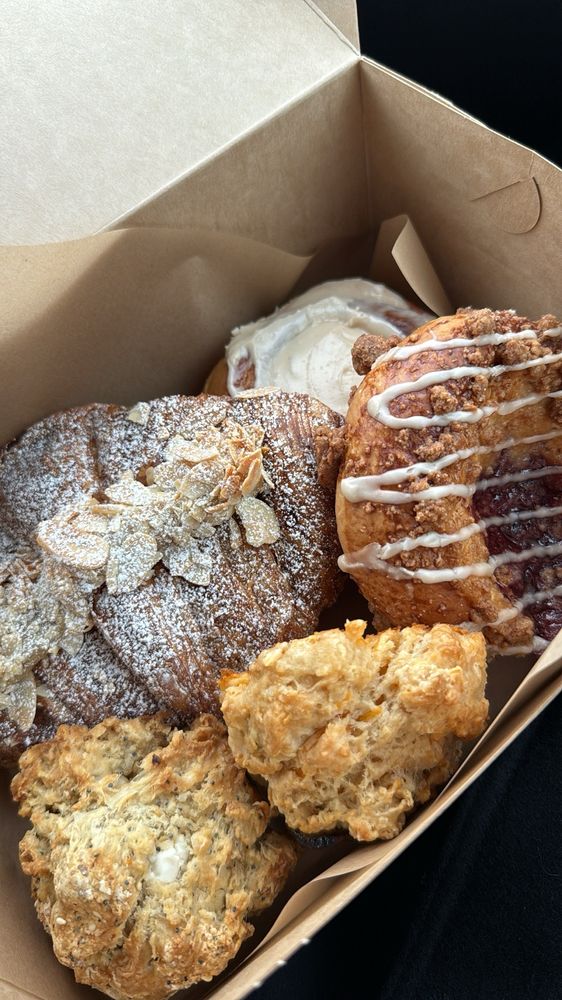 Food from Peach & Pine