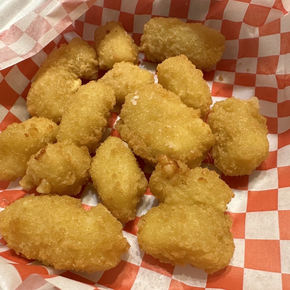 Beck's Chicago - Wisconsin Cheese Curds - Pubs Near Me - Chicago, Illinois Beck's Chicago - Wisconsin Cheese Curds - Pubs Near Me - Chicago, Illinois