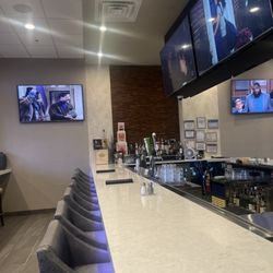 400 Park Bistro - Bar area