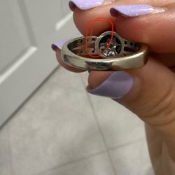 Mandarin Jewelry - Underneath - completely unsymmetrical and unfinished as well as a new gaping slice on the bottom band