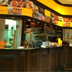 Kaffee Gumpfer - Theke des Gumpfert..,