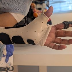 So Brook Occupational and Physical Therapy - Custom Dynamic Splint Fabrication