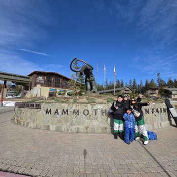 Mammoth Mountain Main Lodge - Ski Resorts Near Me - Mammoth Lakes, California
