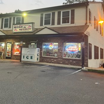 TWO BROTHERS WINE & SPIRIT SHOP - Updated December 2025 - 711