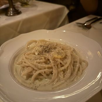 La Dolce Vita - Lemon pasta - Italian Near Me - Beverly Hills, California La Dolce Vita - Lemon pasta - Italian Near Me - Beverly Hills, California