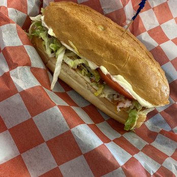 Lou & Laura's - Shrimp po boy - American Near Me - Alexandria, Louisiana