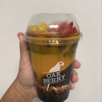 Oakberry - Crazy 4 Mango Bowl (16 oz) ($14.95) - Acai Bowls Near Me - New York, New York Oakberry - Crazy 4 Mango Bowl (16 oz) ($14.95) - Acai Bowls Near Me - New York, New York