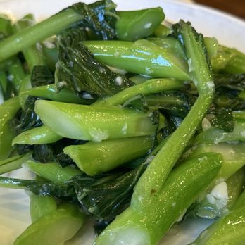 Yue Huang Restaurant - Sautéed pea shoots - Seafood Near Me - Sacramento, California Yue Huang Restaurant - Sautéed pea shoots - Seafood Near Me - Sacramento, California