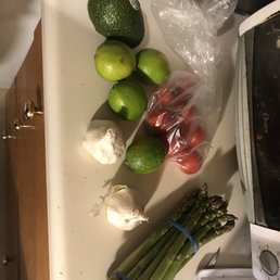 Limes were $.50 each. How does this come to $16? I feel in the dark when it comes to charging. Not sure where their ethics lie. Limes were $.50 each. How does this come to $16? I feel in the dark when it comes to charging. Not sure where their ethics lie.