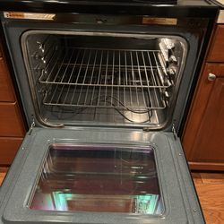 Oasis Cleaning - The final condition of the inside of an oven at the elite Carlton River plantation.