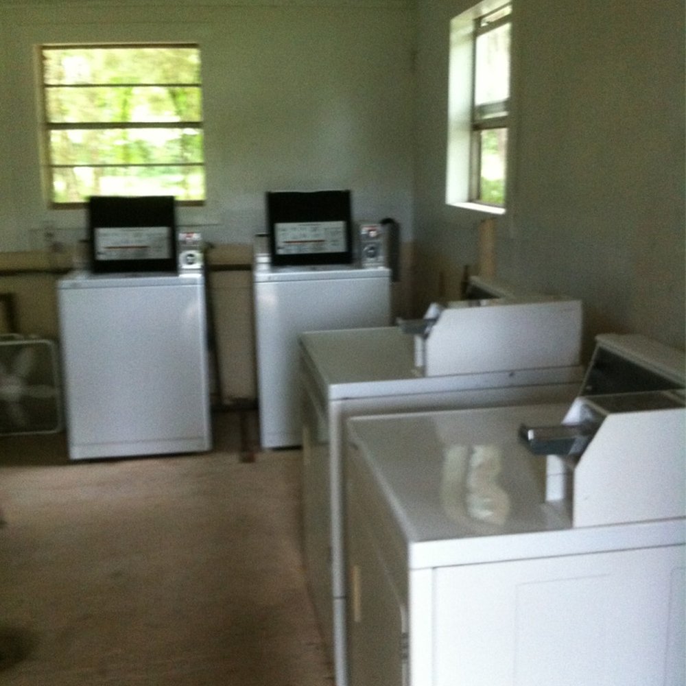 Winn Creek RV Park - Laundry facilities - RV Parks Near Me - Winslow, Arkansas Winn Creek RV Park - Laundry facilities - RV Parks Near Me - Winslow, Arkansas