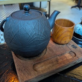 Hotaru - Hot green tea in an iron pot. - Japanese Near Me - Ciudad de México, DIF
