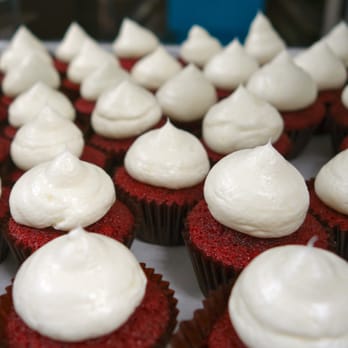 Delicious Arts - Red Velvet Cupcakes - Custom Cakes Near Me Delicious Arts - Red Velvet Cupcakes - Custom Cakes Near Me