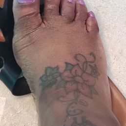 I told her I needed a fill in she didn't do that didn't scape my heel
