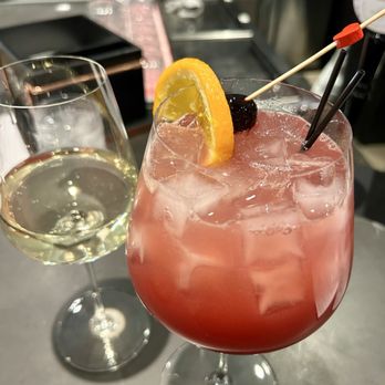 Mandy's Wine Bar - Sangria - Wine Bars Near Me - Maricopa, Arizona