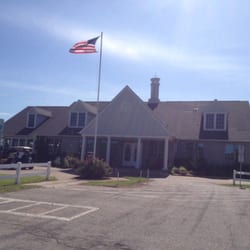 Lakeside Memorial Park Golf Course - Club house