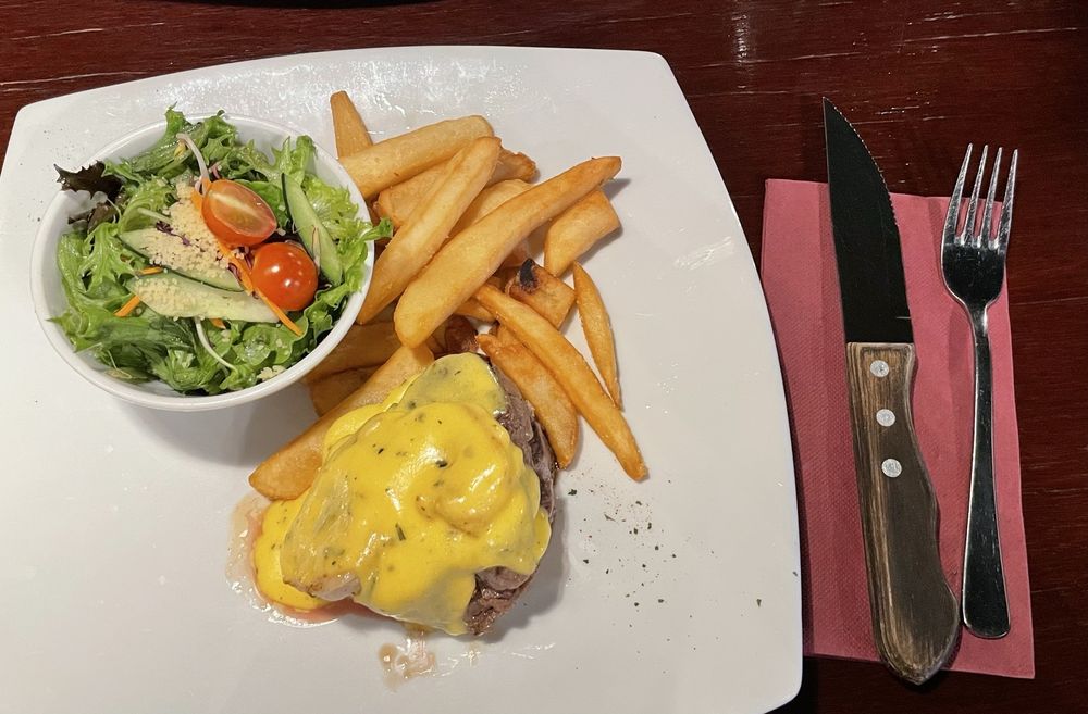 Tony's Steak and Seafood