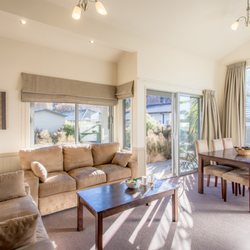 Queenstown TOP 10 Holiday Park - Motels with large windows to take in the stunning mountain views.