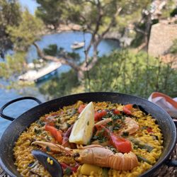 Cala - Paella mit bester Aussicht.
