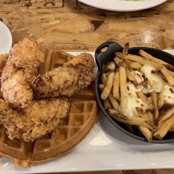 Eggspectation - Chicken and waffles - Breakfast & Brunch Near Me - Newark, Delaware