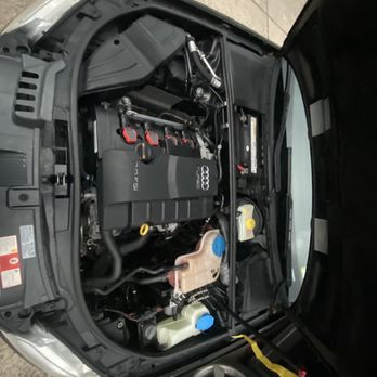 Mesiah Mechanics - Clean engine bay - Auto Repair Near Me Mesiah Mechanics - Clean engine bay - Auto Repair Near Me