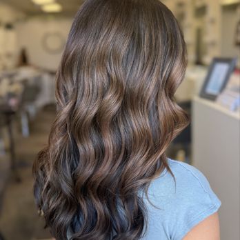 The Savvy Stylist - Caramel balayage - Hair Salons Near Me - Gilbert, Arizona The Savvy Stylist - Caramel balayage - Hair Salons Near Me - Gilbert, Arizona