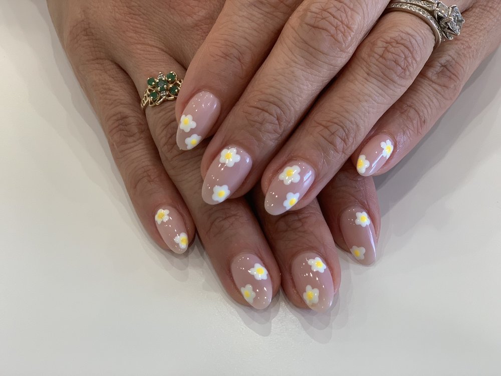 PRETTY NAILS SPA 18531 Main St, Huntington Beach, California Nail