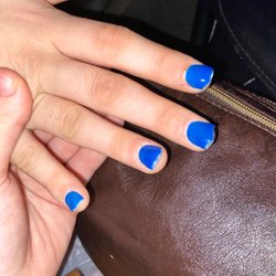 Key Nails - Nails where just awful. and cut so sloppy