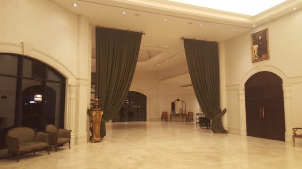 Bellvue Manor by null