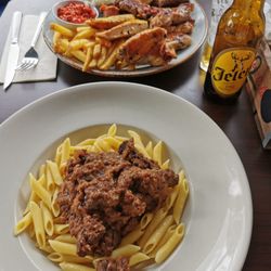 Fulham Kitchen - Hungarian Goulash and Grilled meat platter