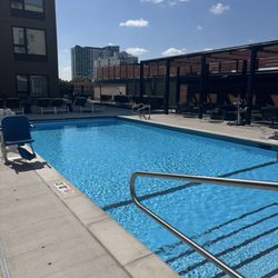 Onyx Edina - Pool
