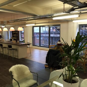 Ziferblat Edge Street - Breakfast bar - Social Clubs Near Me - Manchester, XGM
