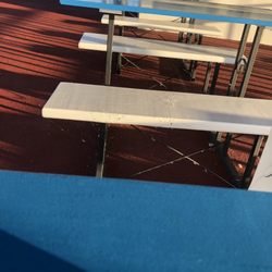 Grand Lake Queen - More spider webbed tables.